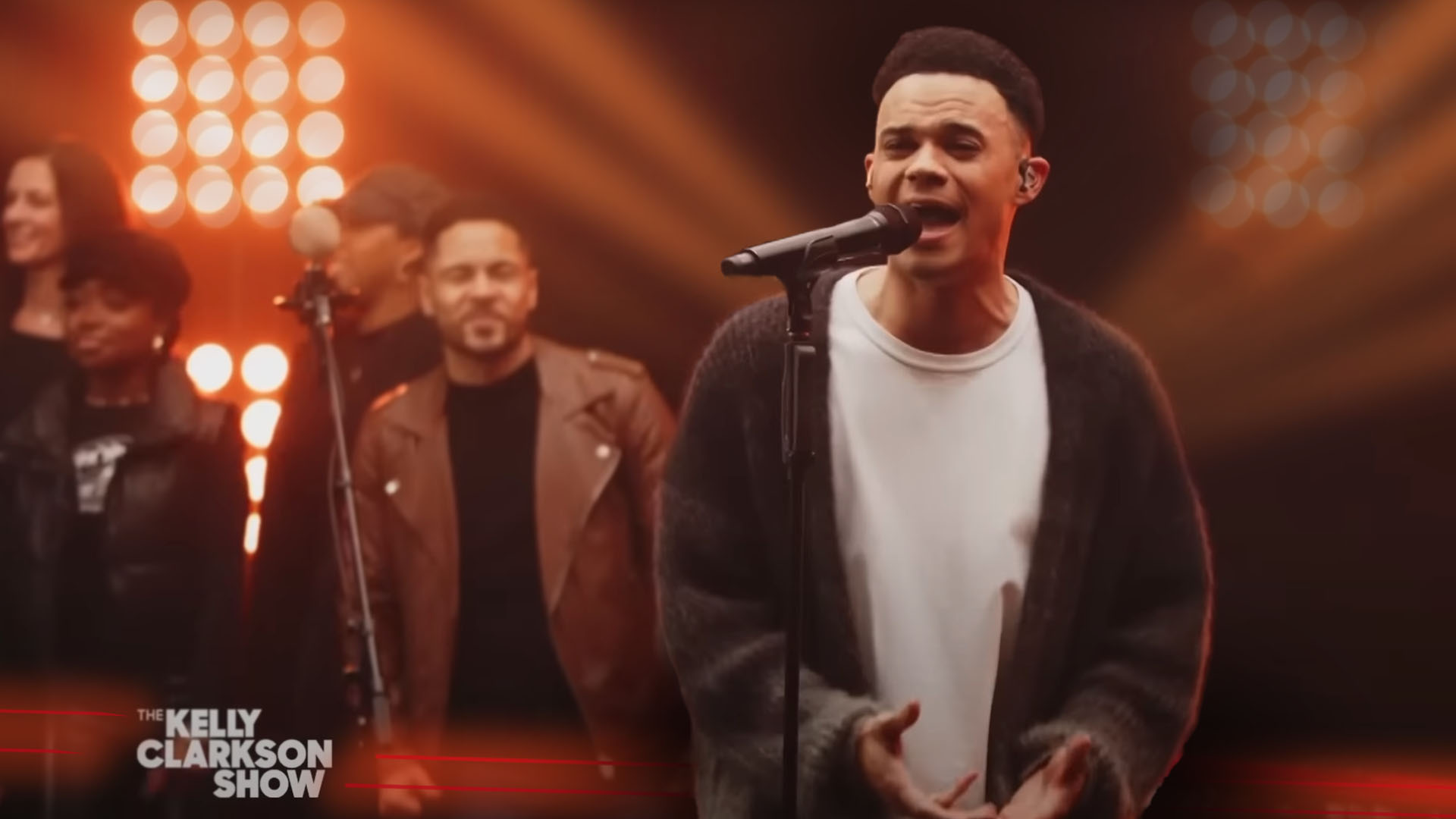 Tauren Wells "Joy Comes In the Morning" Kelly Clarkson Show